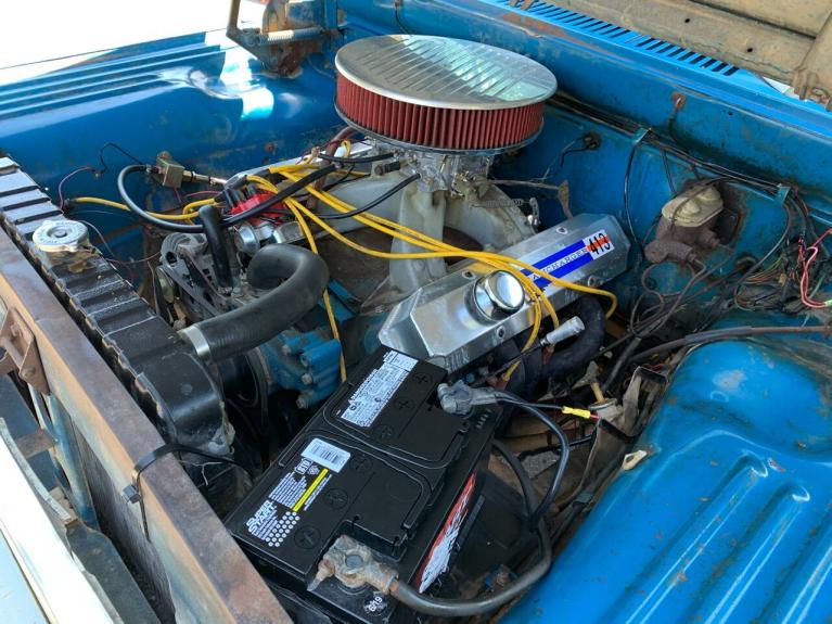 1969 Dodge D100 Motor